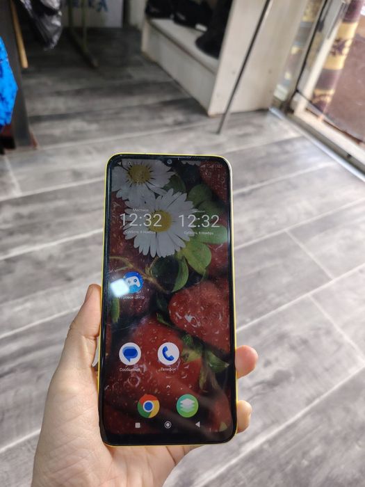 Honor 90 lite, poco m4, spark go telefonlari sotiladi