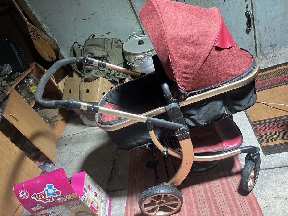Коляска эммили продам почти даром
