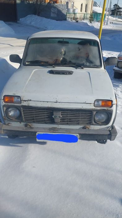 Продам внедорожник Нива.
