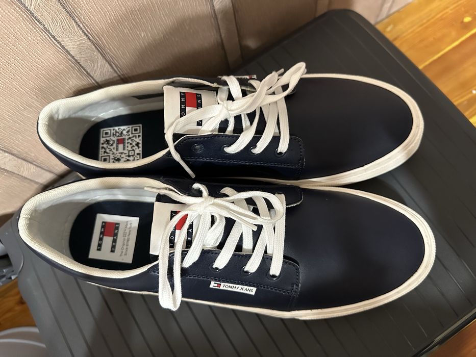 Мужские кроссовки 46 размера