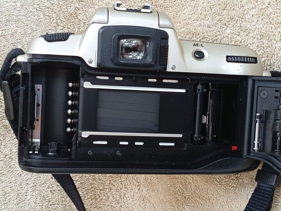 Aparat foto Nikon F 60