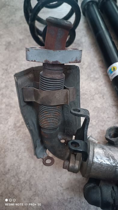 Амортисьори егр охладител пружини за БМВ е46 BMW e46