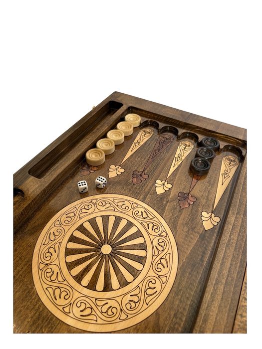 Joc sah si table din lemn masiv lucrat manual. Set table Royal 10013