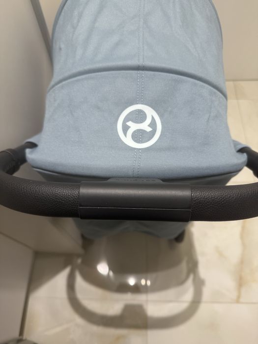 Лятна количка cybex beezy, модел 2025, като нова