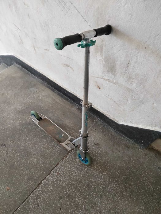 Trotineta pentru copii,plată doar cash , preț negociabil