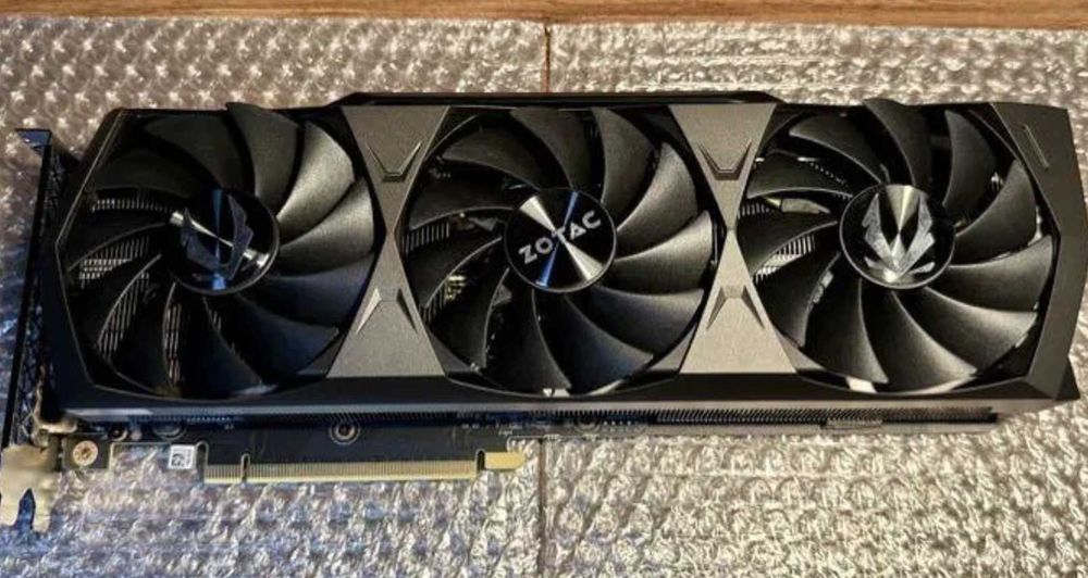 Zotac Gaming RTX 3070 Ti Trinity OC 8GB