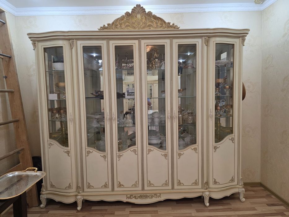 Сервант для буфет витрина