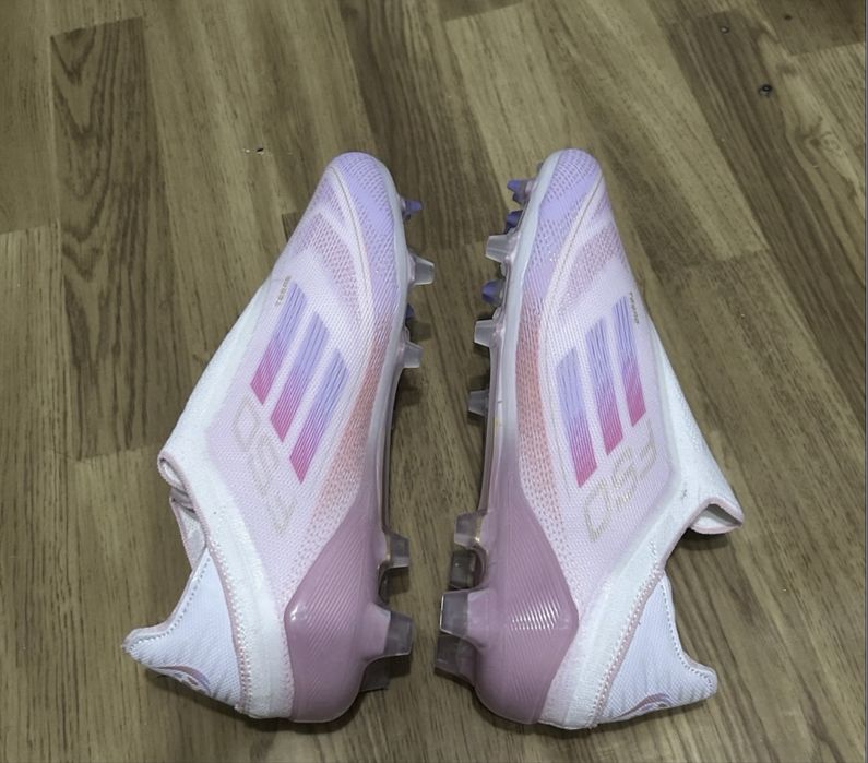 Продам бутсы F50