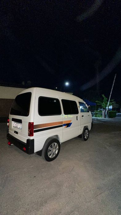 Автомобиль дамас