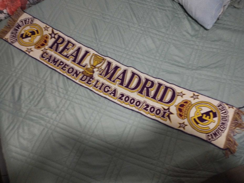 Ретро шал на Реал Мадрид