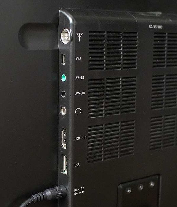 LCD телевизор 20"