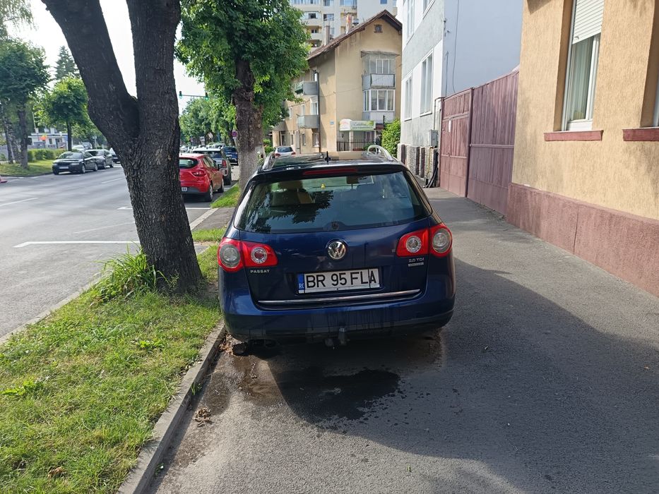 Vând VW Passat B6 2.0 TDI, 2006, 240.000 km.