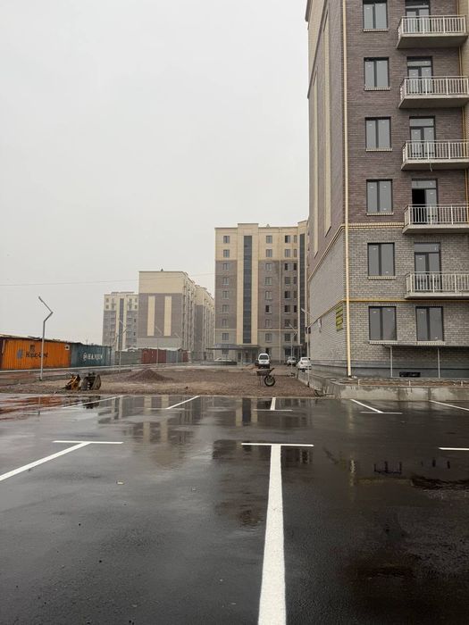 JK GREN HAUS Index oldida