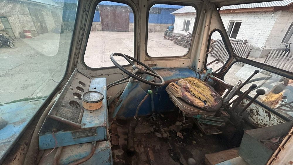 Экскаватор, ЮМЗ - 6