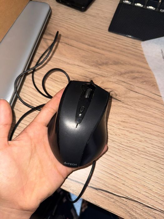 Продам ноут в хорошем состояний