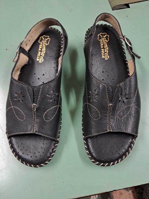 Дамски Кожени Сандали