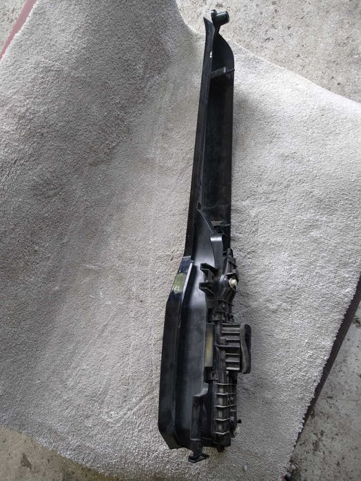 Ляв стоп WV Caddy 2022 година