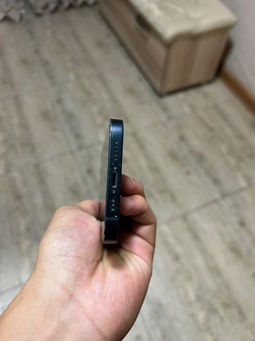 iPhone 13 на 256 ГБ айфон 13