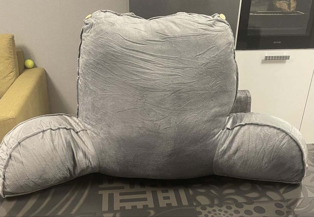 Удобна облегалка / възглавница  за диван , стол, легло