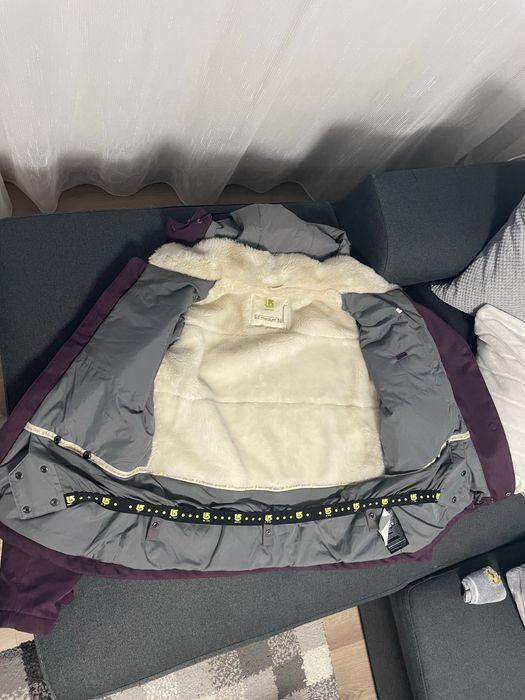 Яке BURTON Medium M