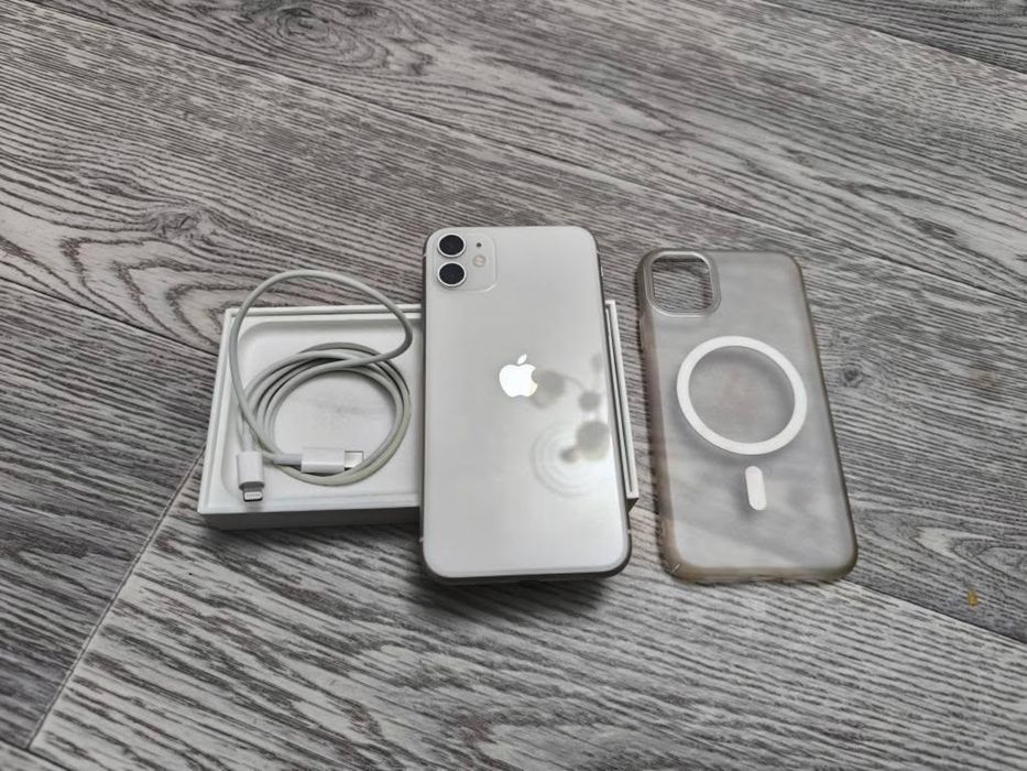 iphone 11 srochna sotiladi