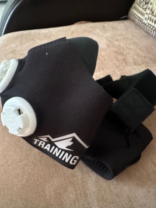 Тренировочный маска