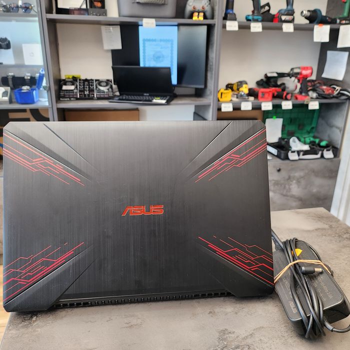 Amanet F28: Laptop Asus TUF FX504GD (L)
