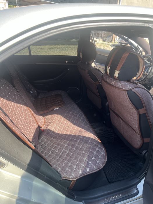 Продам Тойота Авенсис