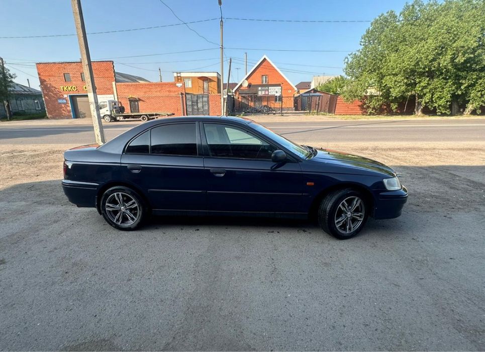 Продам машину Honda