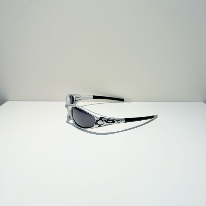 Oakley Straight Jacket 1999