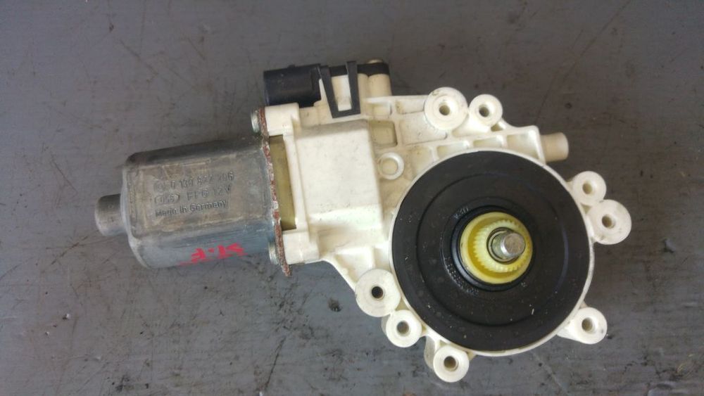 motoras macara stanga fata smart forfour 0130822206