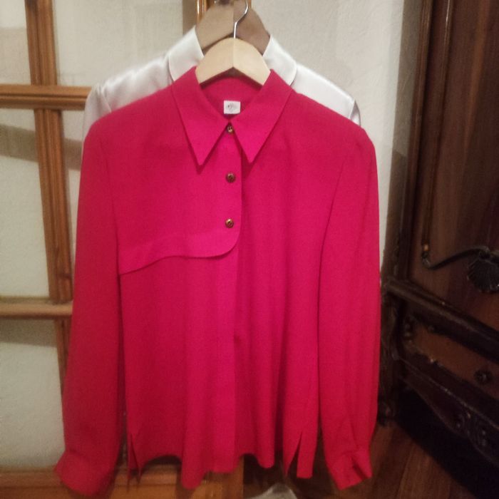 Две блузки офисные