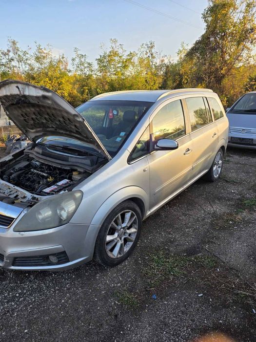 Opel Zafira 1.9 CDTI за части