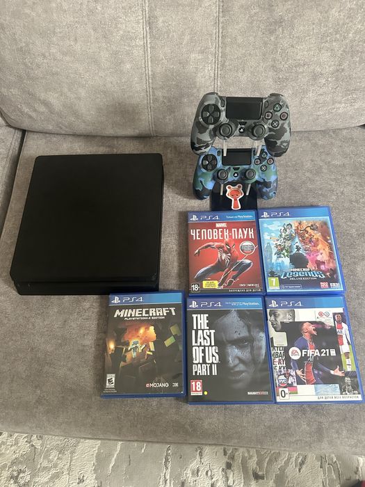 Продам ps 4  1 терабайт
