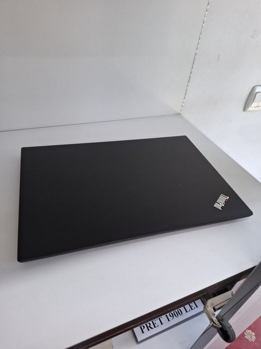Laptop LENOVO T14s stare FOARTE BUNA