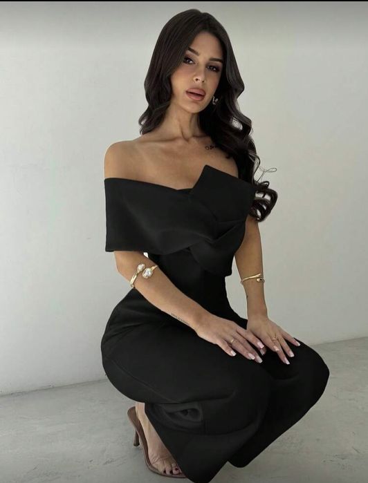 Официален дамски гащеризон М размер