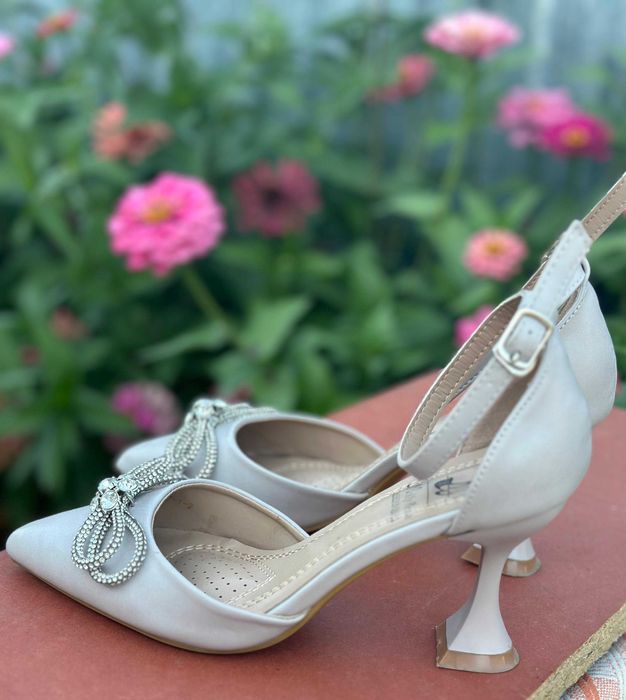 Продам туфельки.