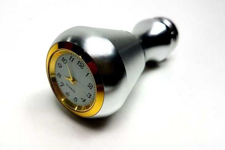 Топка за скоростен лост с часовник за кола / автомобил