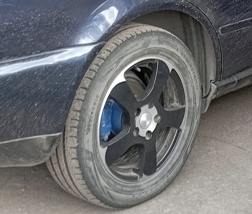 Продам комплект дисков R 16 Ауди Фольксваген