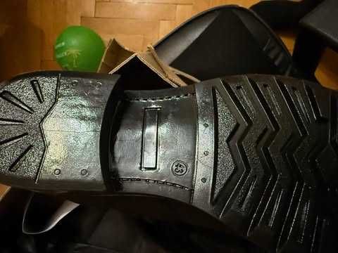 Продавам Нови топли боти от естествена кожа, номер 42,43,44