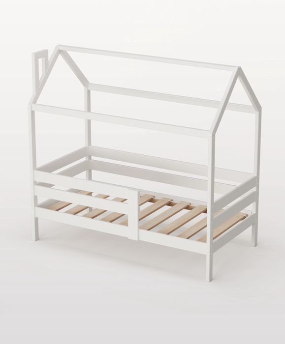 Детская кровать домик