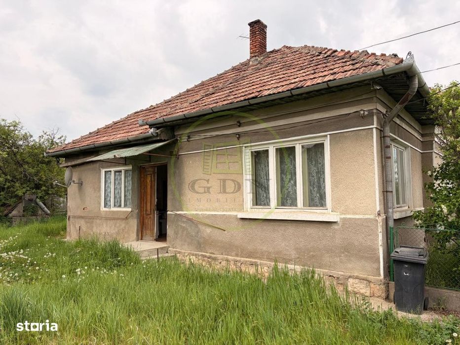 Casa individuala de vanzare in Aghiresu-Fabrici. Comision 0
