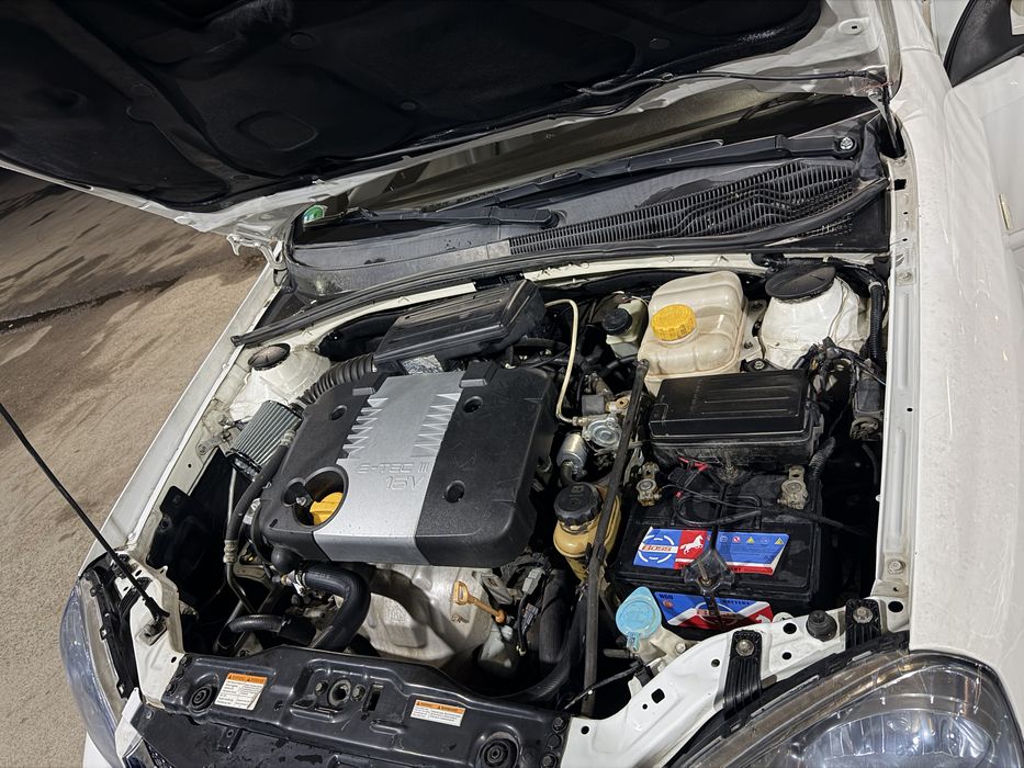 Продаётся Lacetti 1.8