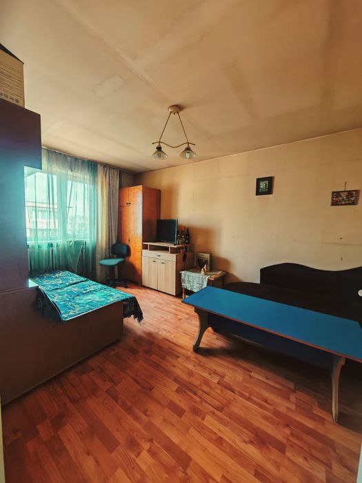Apartament 2 camere decomandat cu  parcare cu copertina