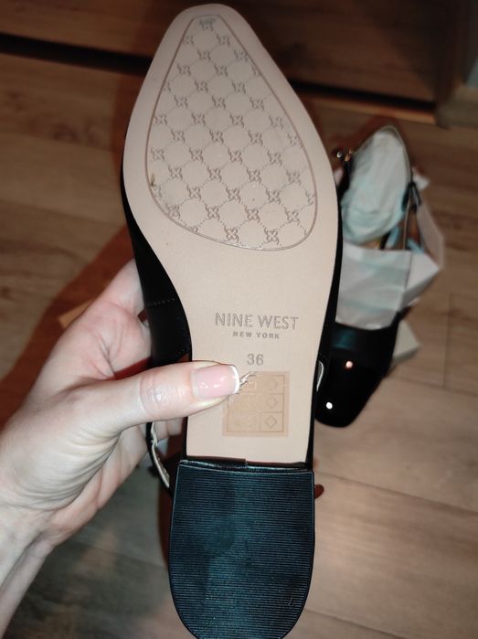 Pantofi decupați Nine West măr. 36