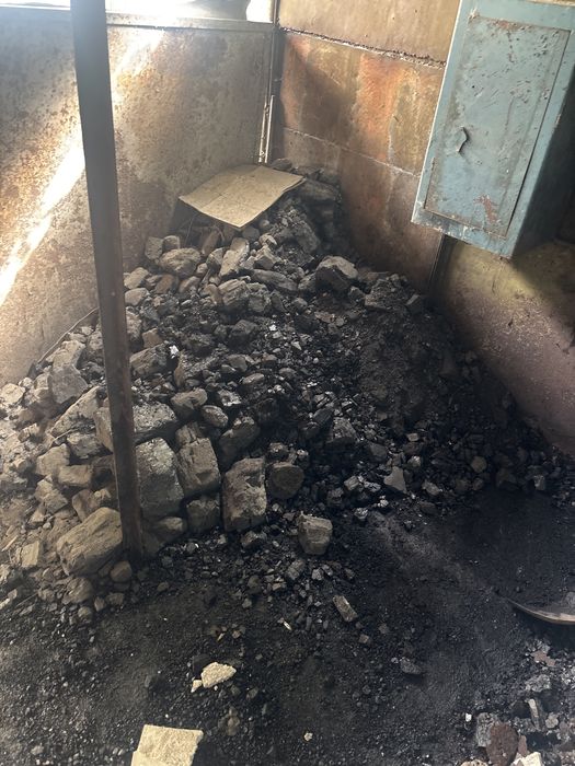 Уголь  700кг самовывоз