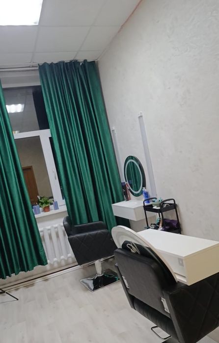 Сдам в аренду парикмахерское кресло