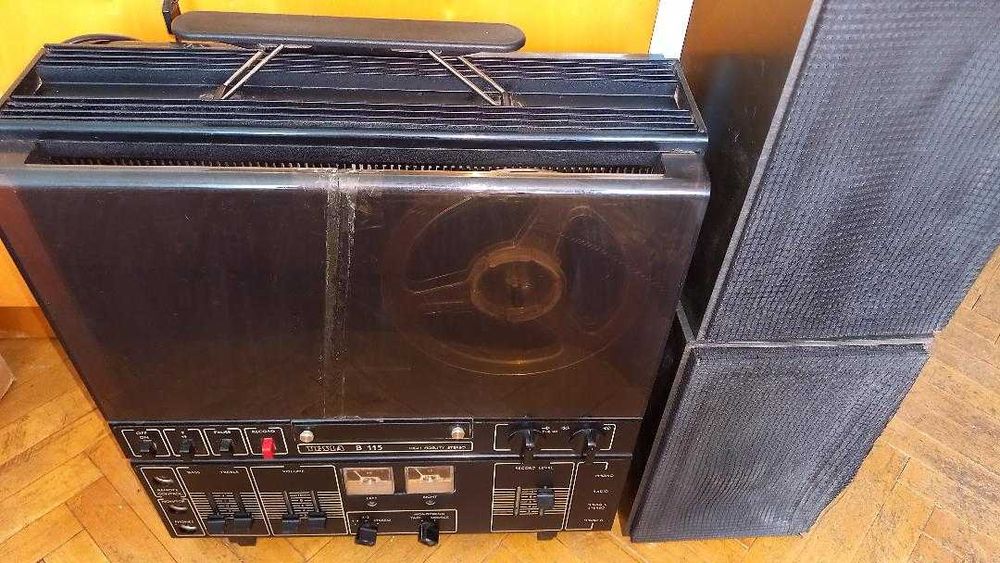 Magnetofon TESLA B115