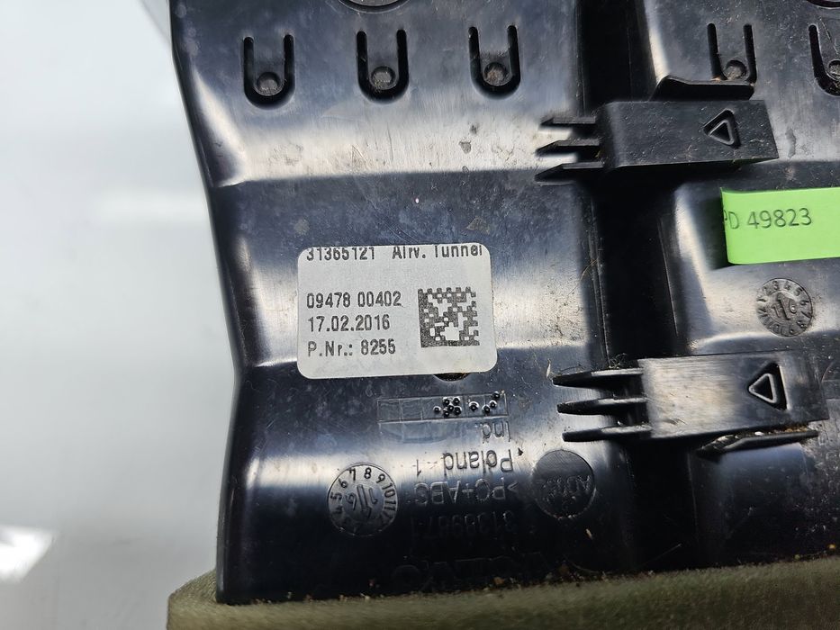 Grila aerisire spate Volvo XC90 II [Fabr 2015-2024] 31365121