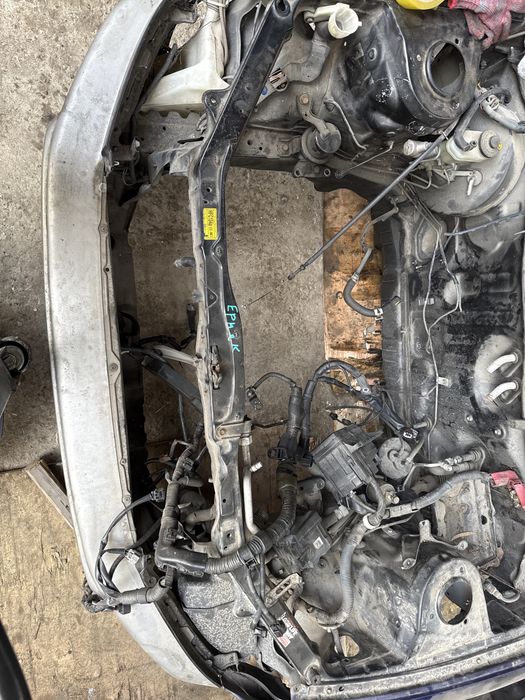 Телевизор передний кузовной часть Тойота РАВ4 Toyota RAV4 1 поколение